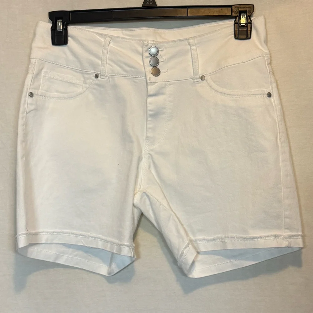 A-159 Workshop Republic Clothing NWT Pull On White Denim Shorts Size‎ 8